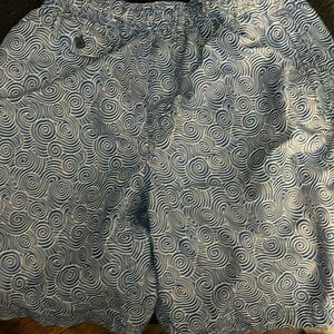 Men’s swim trunks